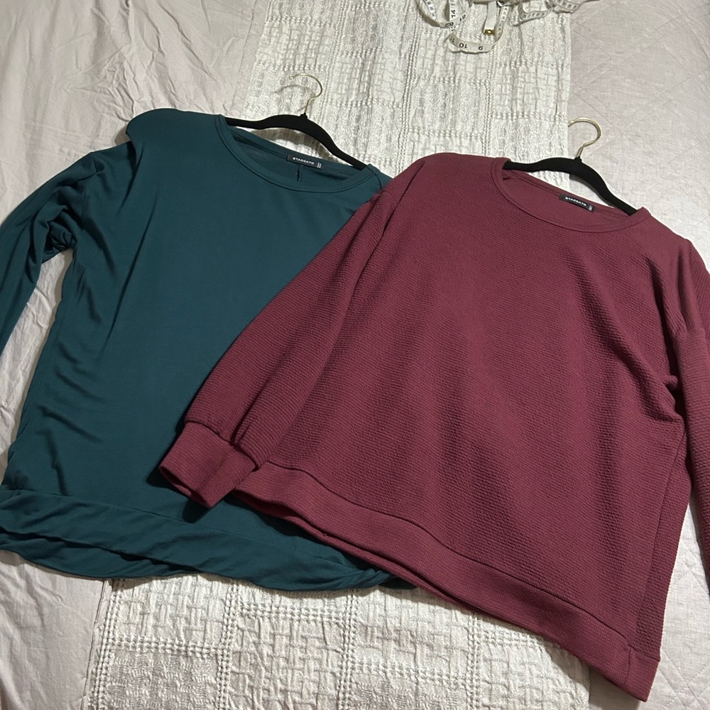 2 large Staccato tops